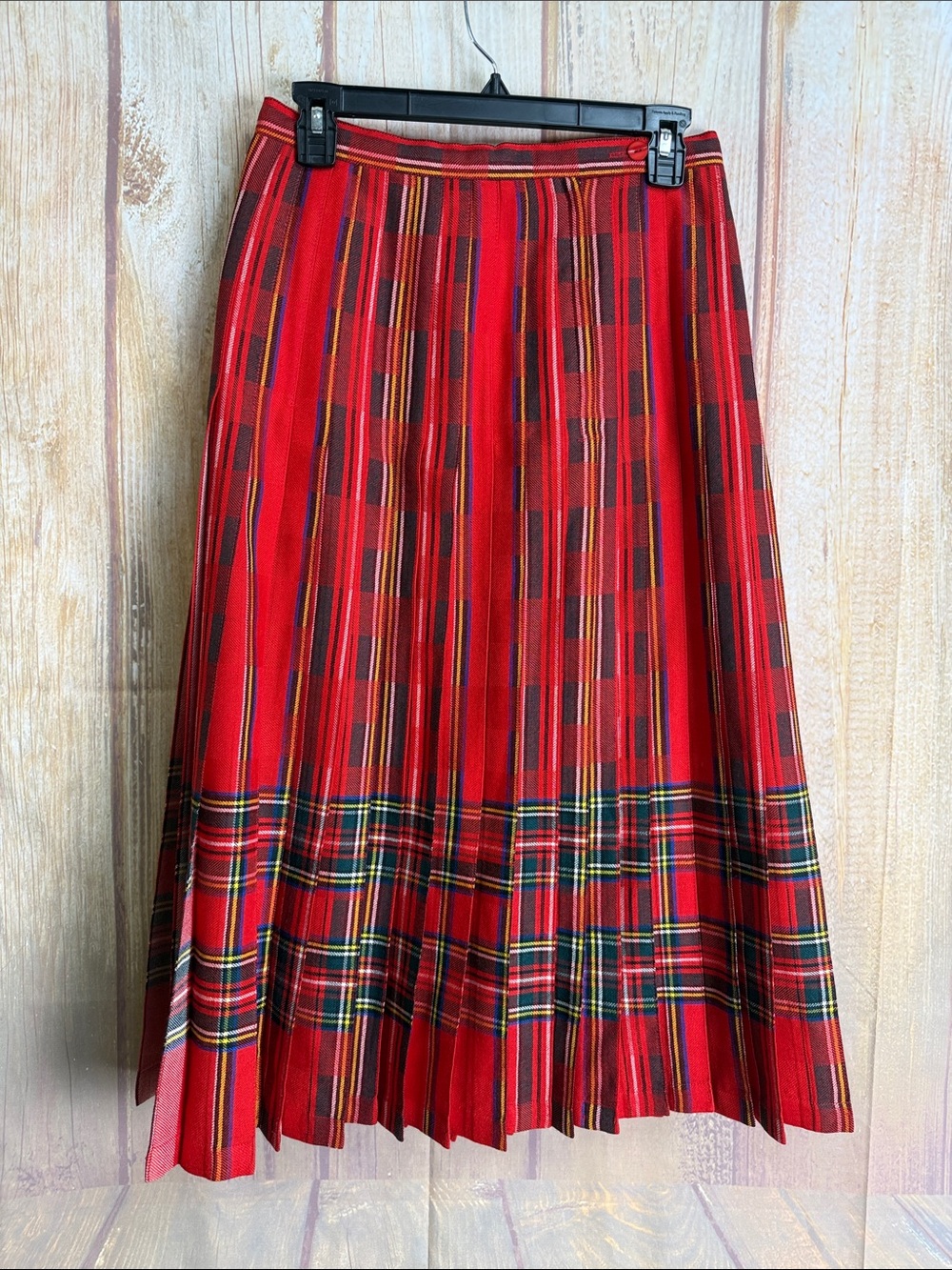 Vintage London House Red Plaid Pleated Midi Skirt Size 8/10